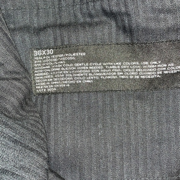 JF J. Ferrar | Sz 36x30 lot of 2 pairs dress pants - Picture 4 of 5